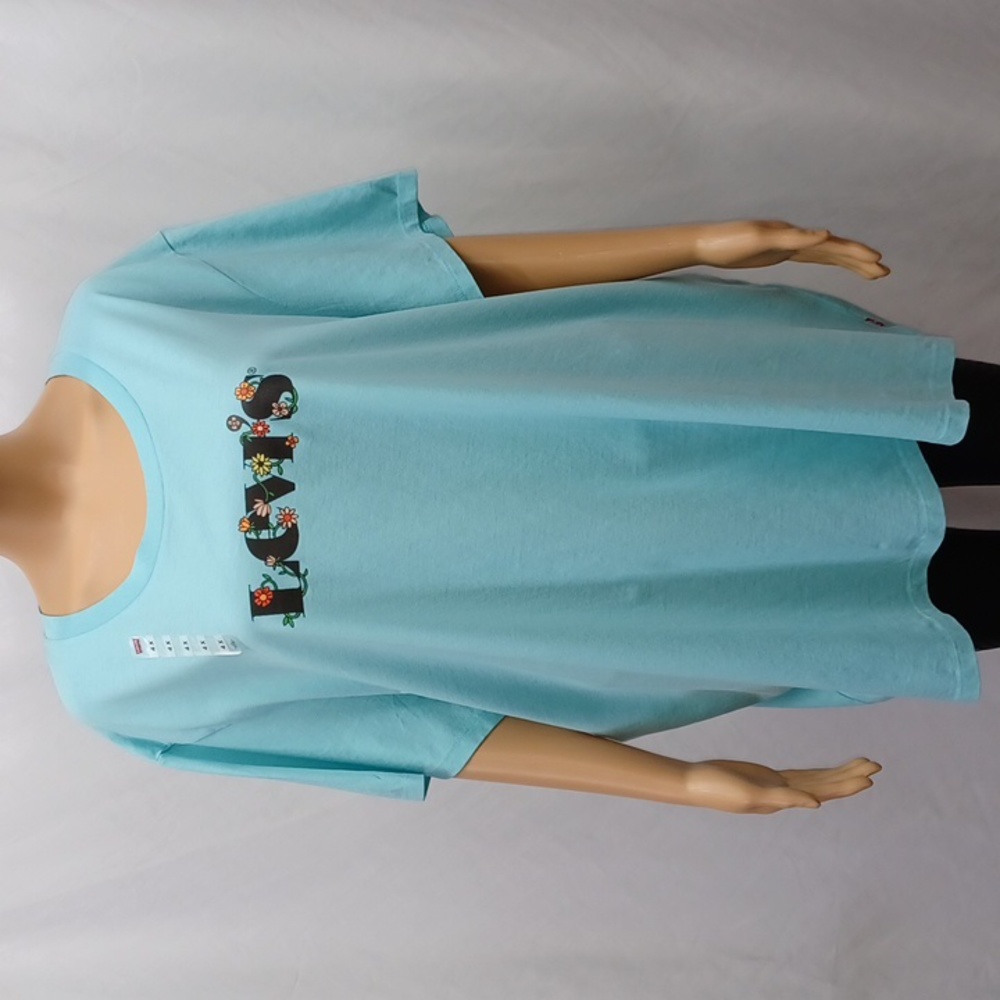 Plus Size Levi's® Perfect Graphic Logo Tee - Picture 2 of 10